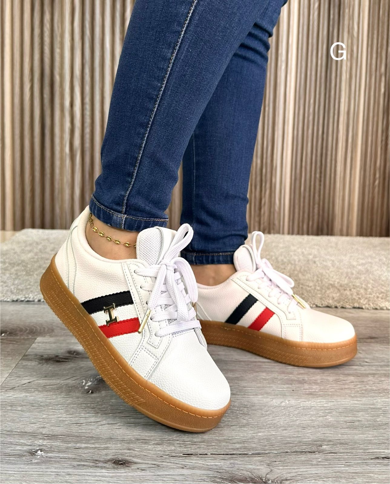 Zapatos deportivos de mujer