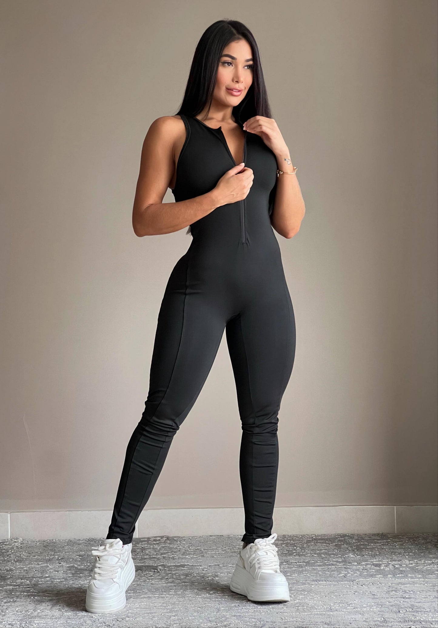 ENTERIZO ATLETIC LARGO NEGRO 30% OFF + Envío gratis